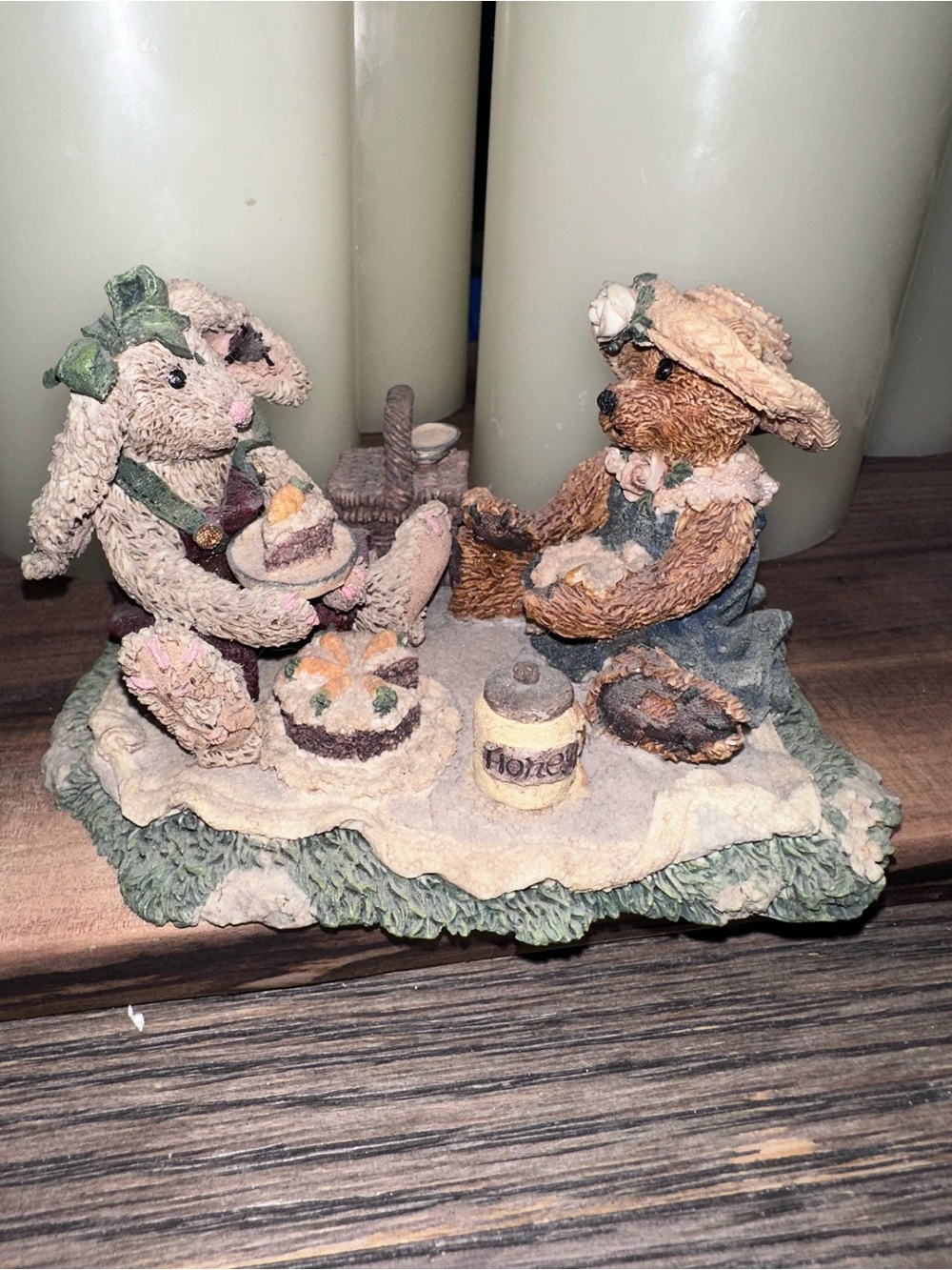 Boyds Bears & Friends 2018 Picnic Bear Bunny Cake LE 3E/1873 Resin Figurine